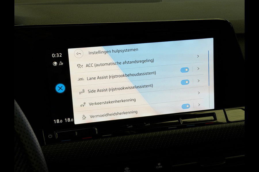 Volkswagen Golf 2.0 TDI GTD Panorama IQ CarPlay HuD