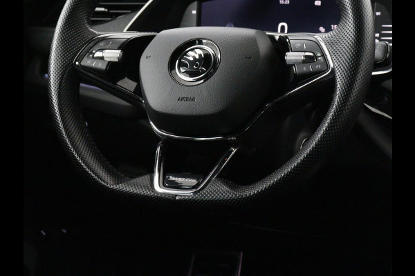 Škoda Octavia 1.4 TSI iV PHEV Sportline Business | SOH 96% | Trekhaak | Stoelverwarming | Camera | Carplay | Navigatie