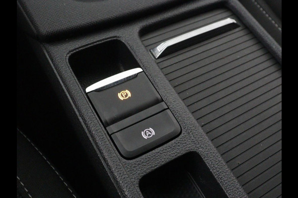 Škoda Octavia 1.4 TSI iV PHEV Sportline Business | SOH 96% | Trekhaak | Stoelverwarming | Camera | Carplay | Navigatie