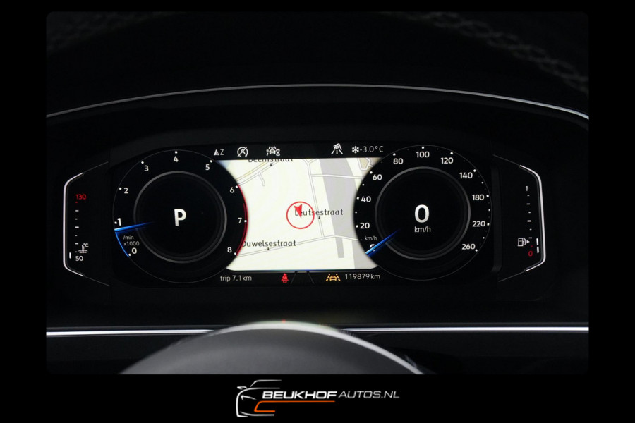 Volkswagen Tiguan 1.5 TSI ACT Business R-Line Carplay Navi