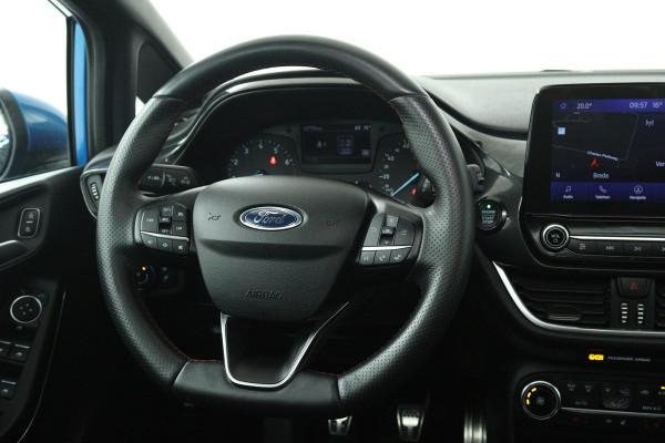 Ford Fiesta 1.0 EcoBoost ST-Line (PANORAMADAK, STOEL/STUUR VERWARMING, LANE-ASSIST, CRUISE CONTROL, NAVIGATIE, PARKEERSENSOREN)