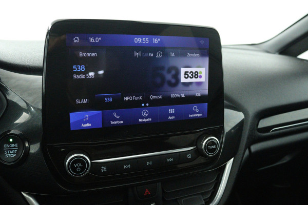 Ford Fiesta 1.0 EcoBoost ST-Line (PANORAMADAK, STOEL/STUUR VERWARMING, LANE-ASSIST, CRUISE CONTROL, NAVIGATIE, PARKEERSENSOREN)