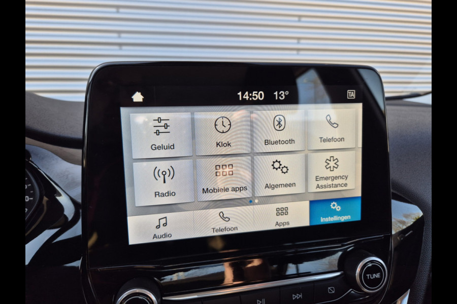 Ford Fiesta 1.1 Trend,Airco,cruise,navigatie,stoel/stuur/voorraam verwarming,android.
