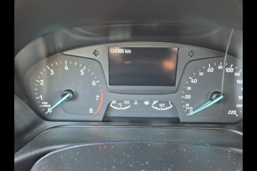 Ford Fiesta 1.1 Trend,Airco,cruise,navigatie,stoel/stuur/voorraam verwarming,android.