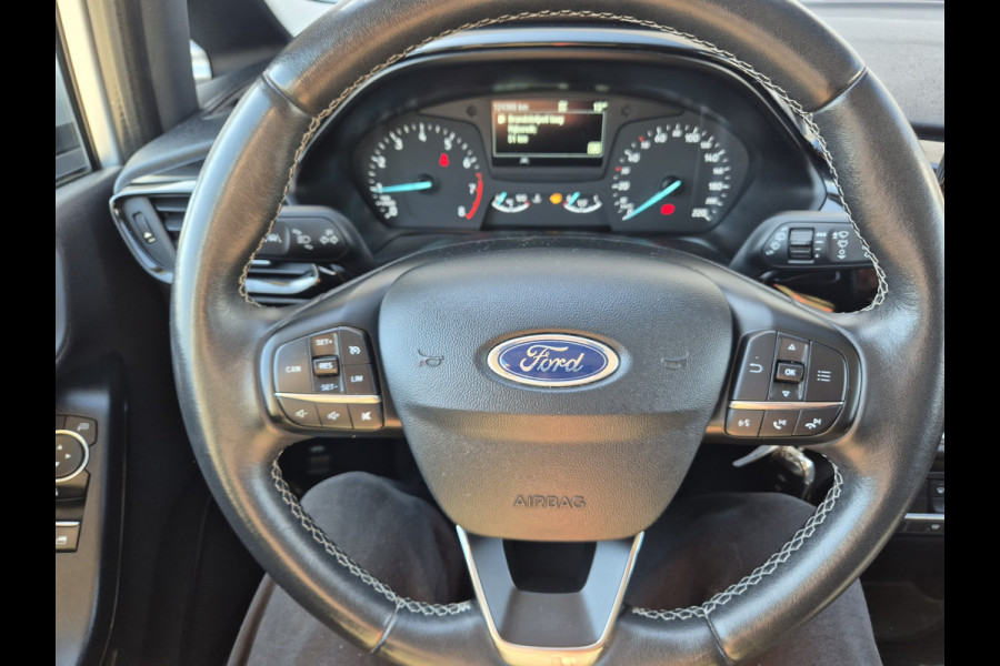 Ford Fiesta 1.1 Trend,Airco,cruise,navigatie,stoel/stuur/voorraam verwarming,android.