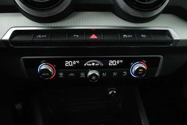 Audi Q2 35 TFSI Advanced edition (ACHTERUITRIJCAMERA, DIGITALE COCKPIT, CRUISE CONTROL ADAPTIEF, PARKEERSENSOREN)