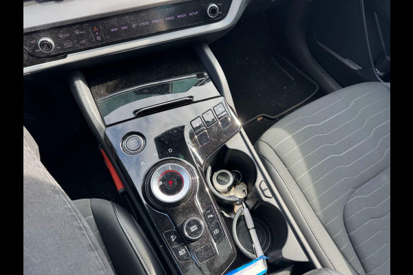 Kia Sportage 1.6 T-GDi Hybrid DynamicPlusLine | 230pk | Trekhaak | Panoramadak | 1650 kg trekgewicht | Elektrische Stoelen | Stoelverwarming |