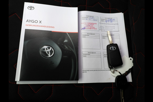 Toyota Aygo X 1.0 VVT-i MT Envy | JBL | Clima | NL-auto