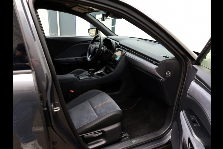 Lexus LBX Cool 2WD | Advanced Pack | Mark Levinson | 360 Camera