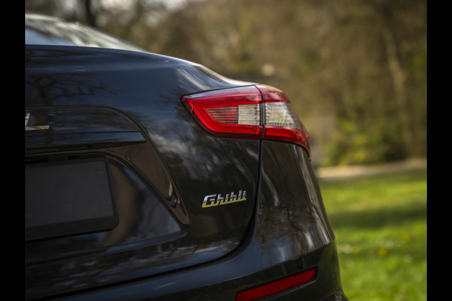 Maserati Ghibli 3.0 V6 S Q4 GranLusso | Harman/Kardon | Alcantara hemel