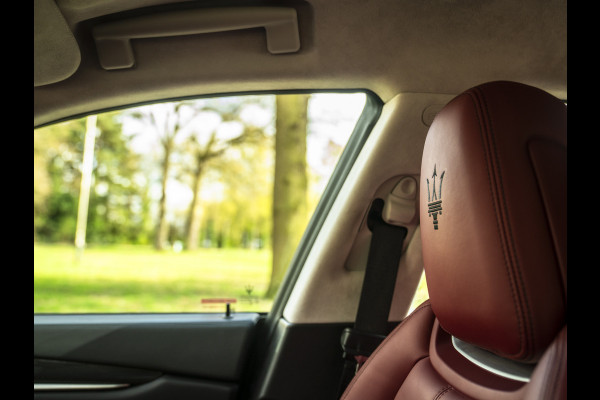 Maserati Ghibli 3.0 V6 S Q4 GranLusso | Harman/Kardon | Alcantara hemel