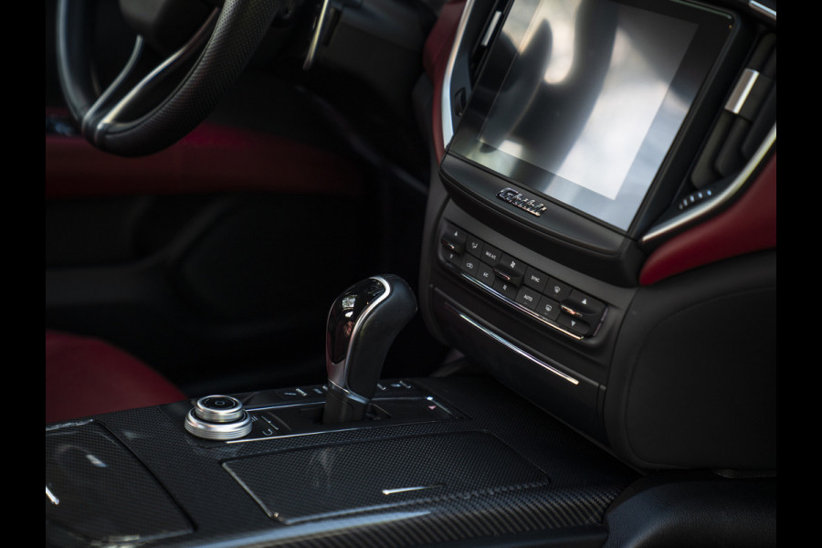 Maserati Ghibli 3.0 V6 S Q4 GranLusso | Harman/Kardon | Alcantara hemel