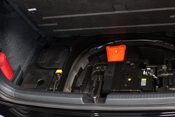 Volkswagen Polo 2.0 TSI GTI *Pano*Beats*Keyless*ACC*DSG*