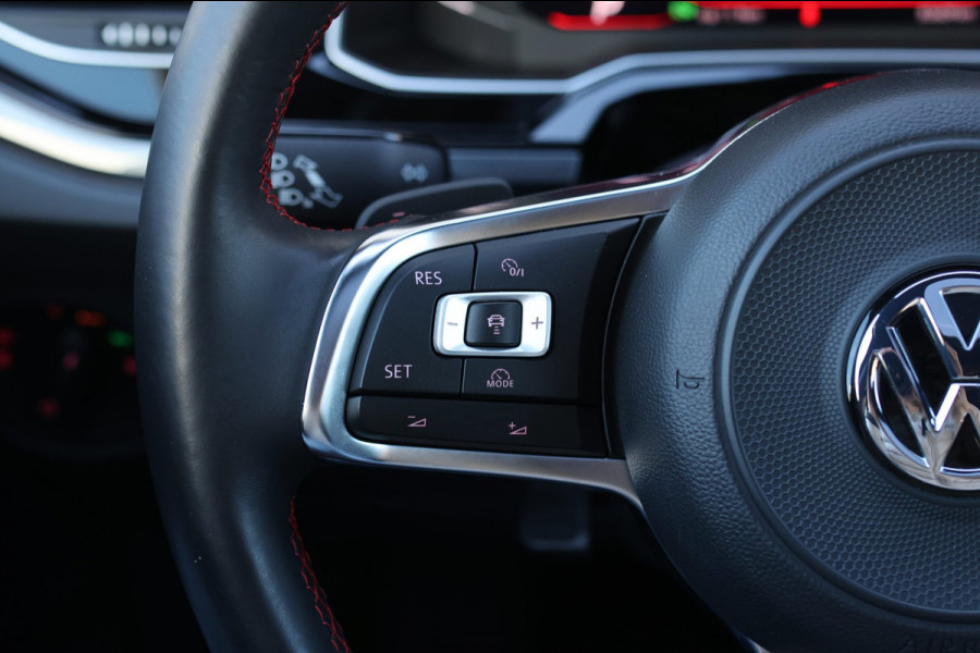 Volkswagen Polo 2.0 TSI GTI *Pano*Beats*Keyless*ACC*DSG*