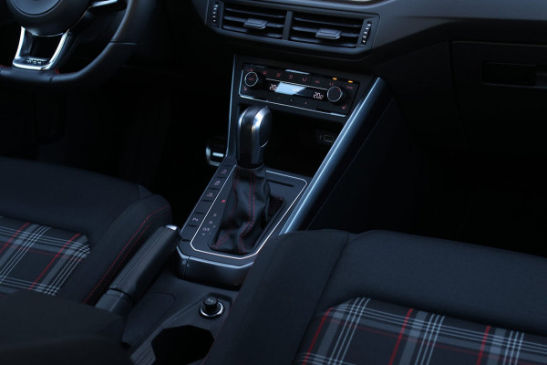 Volkswagen Polo 2.0 TSI GTI *Pano*Beats*Keyless*ACC*DSG*