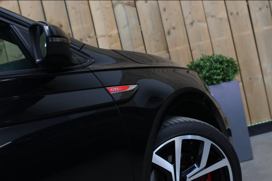 Volkswagen Polo 2.0 TSI GTI *Pano*Beats*Keyless*ACC*DSG*