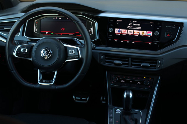 Volkswagen Polo 2.0 TSI GTI *Pano*Beats*Keyless*ACC*DSG*