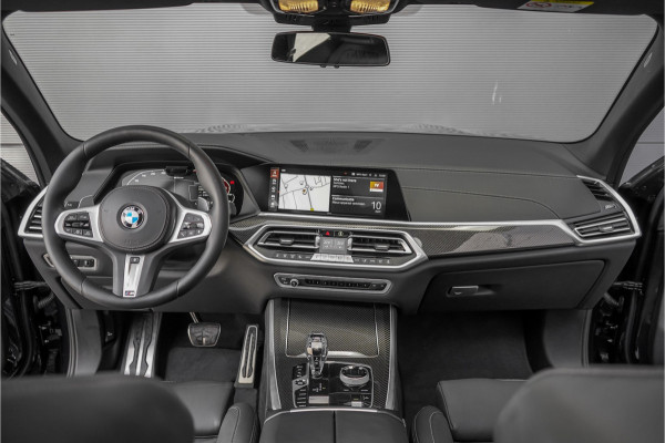 BMW X5 xDrive45e M-Sport Pano HUD Driving Ass Pro Laser Carbon H&K M-Stoel Elek Trekhaak