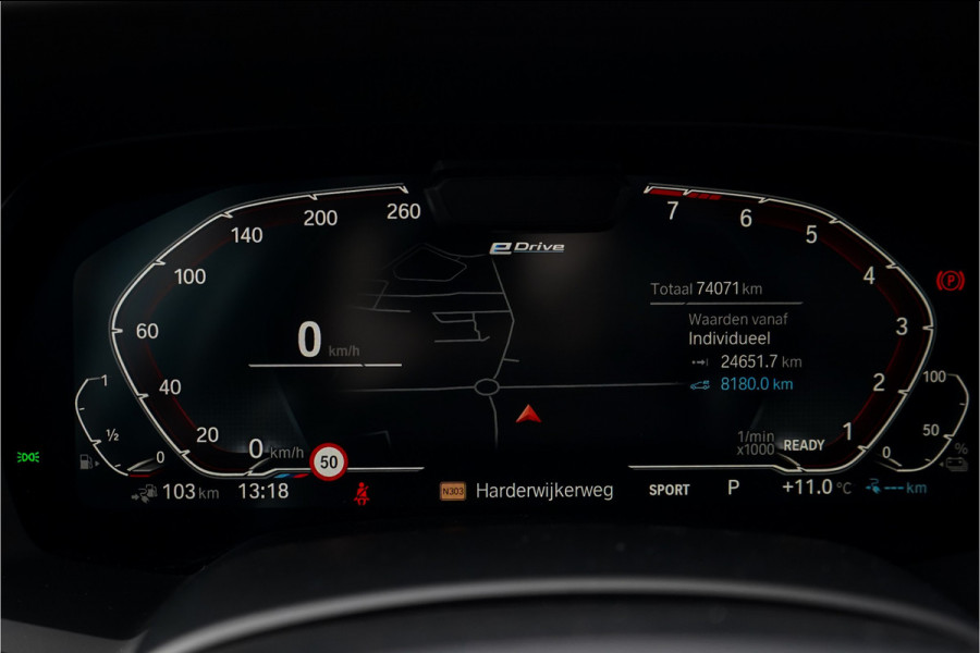 BMW X5 xDrive45e M-Sport Pano HUD Driving Ass Pro Laser Carbon H&K M-Stoel Elek Trekhaak
