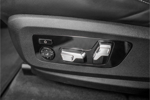 BMW X5 xDrive45e M-Sport Pano HUD Driving Ass Pro Laser Carbon H&K M-Stoel Elek Trekhaak
