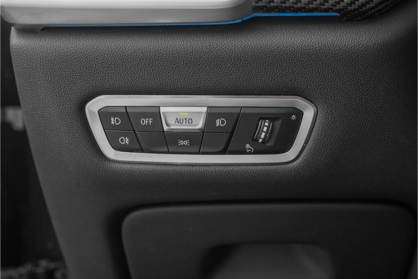 BMW X5 xDrive45e M-Sport Pano HUD Driving Ass Pro Laser Carbon H&K M-Stoel Elek Trekhaak