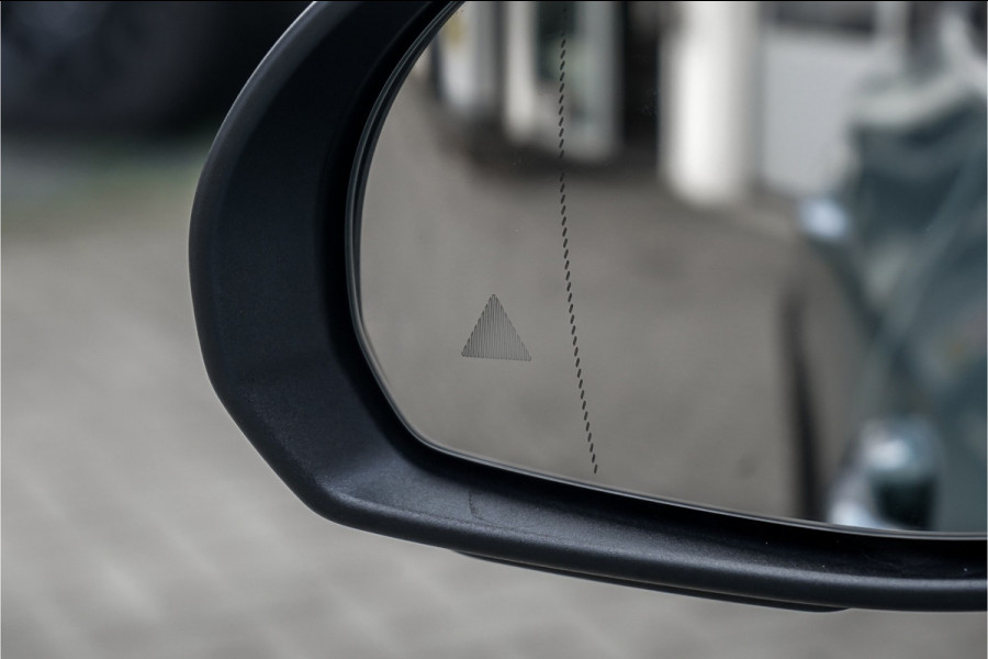 Mercedes-Benz GLC Coupé 300e 4MATIC Luxury Line Pano Keyless Memory Trekhaak