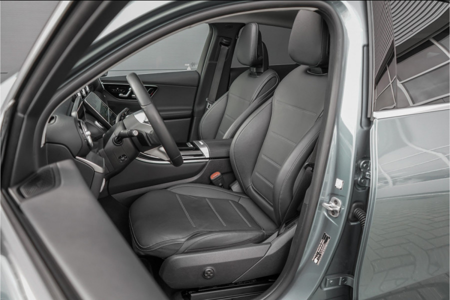 Mercedes-Benz GLC Coupé 300e 4MATIC Luxury Line Pano Keyless Memory Trekhaak