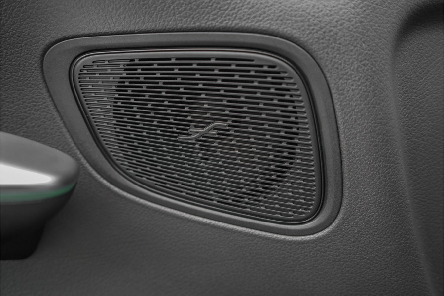 Mercedes-Benz GLC Coupé 300e 4MATIC Luxury Line Pano Keyless Memory Trekhaak