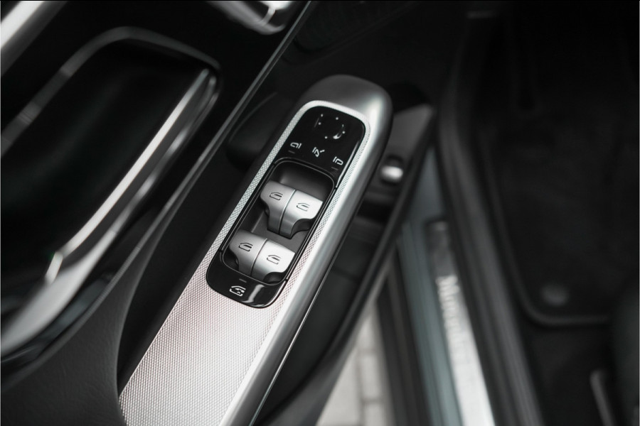 Mercedes-Benz GLC Coupé 300e 4MATIC Luxury Line Pano Keyless Memory Trekhaak