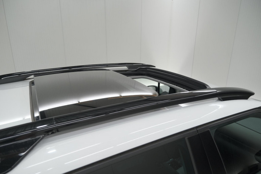 Citroën C3 Aircross PureTech 130 EAT6 Shine | Schuif-/Kanteldak | Camera | Dodehoekdetectie | Head-Up Display