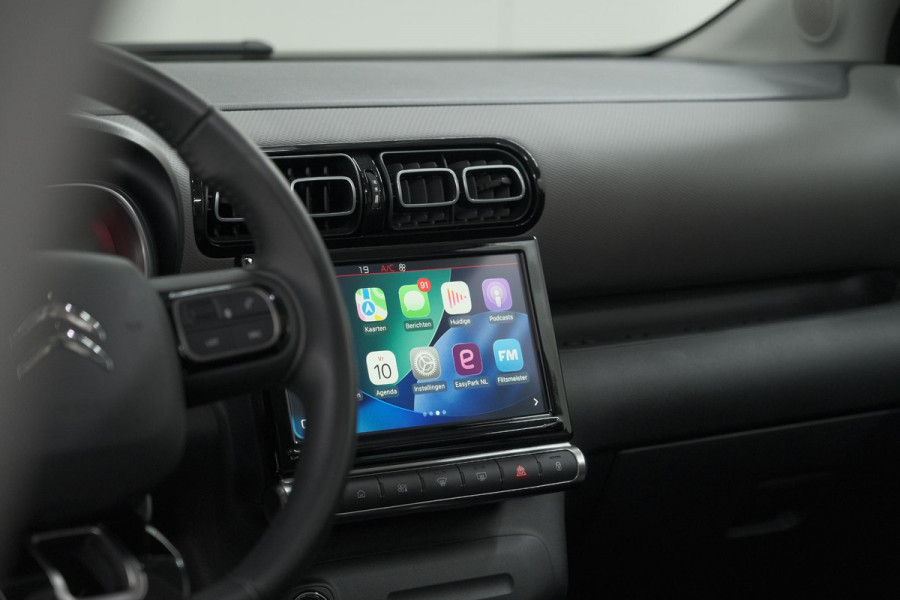 Citroën C3 Aircross PureTech 130 EAT6 Shine | Schuif-/Kanteldak | Camera | Dodehoekdetectie | Head-Up Display