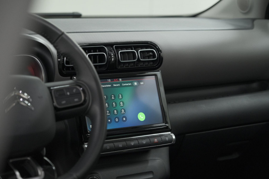 Citroën C3 Aircross PureTech 130 EAT6 Shine | Schuif-/Kanteldak | Camera | Dodehoekdetectie | Head-Up Display