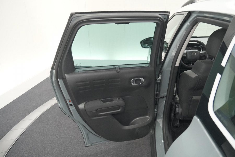 Citroën C3 Aircross PureTech 130 EAT6 Shine | Schuif-/Kanteldak | Camera | Dodehoekdetectie | Head-Up Display