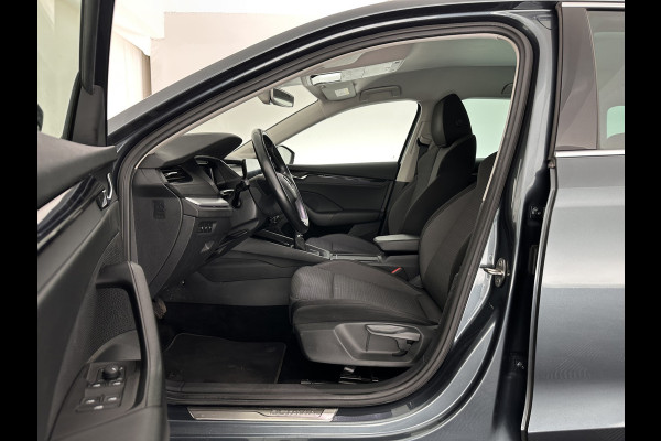 Škoda Octavia Combi 1.0 TSI Business Edition Plus (INCL.BTW) *FULL-LED | NAVI-FULLMAP | HEATED-COMFORTSEATS | DIGI-COCKPIT | CAMERA | KEYLESS | DAB | AMBIENT-LIGHT | PRIVACY-GLASS | ECC | PDC | CRUISE | 17''ALU*