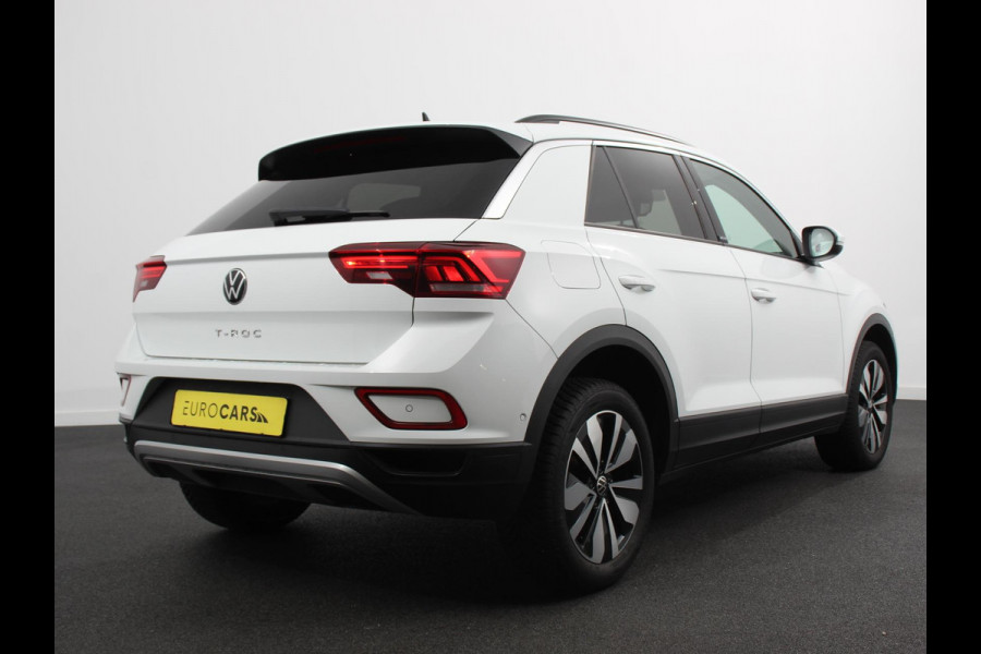 Volkswagen T-Roc 1.0 TSI 110pk Move Navigatie Apple Carpla/Android Auto Digitale Cockpit Climate Control Lichtmetalen velgen Dab