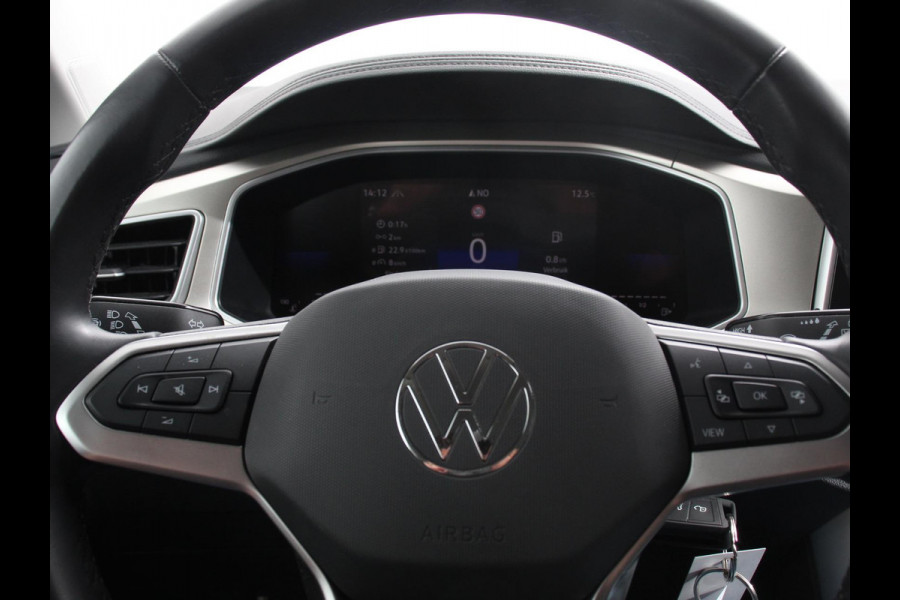 Volkswagen T-Roc 1.0 TSI 110pk Move Navigatie Apple Carpla/Android Auto Digitale Cockpit Climate Control Lichtmetalen velgen Dab