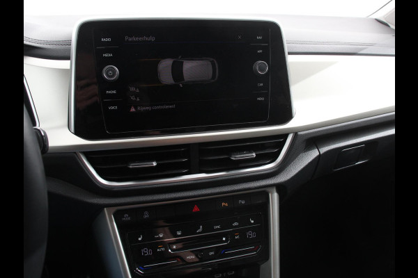 Volkswagen T-Roc 1.0 TSI 110pk Move Navigatie Apple Carpla/Android Auto Digitale Cockpit Climate Control Lichtmetalen velgen Dab