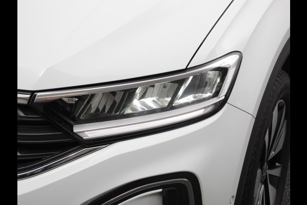 Volkswagen T-Roc 1.0 TSI 110pk Move Navigatie Apple Carpla/Android Auto Digitale Cockpit Climate Control Lichtmetalen velgen Dab