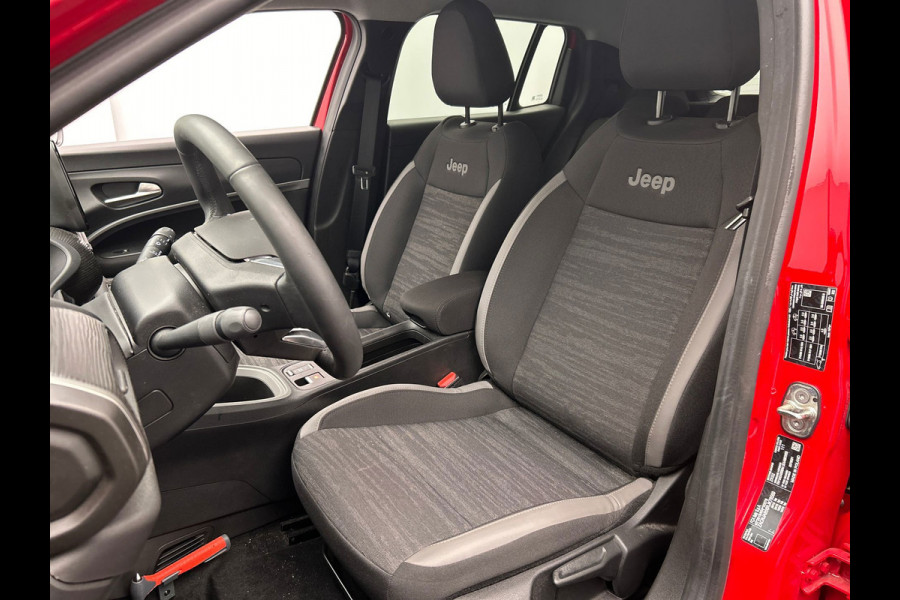 Jeep Avenger Altitude 54 kWh | SOH 95% | Adapt.Cruise/Control | Apple/Carplay | Origineel NL |