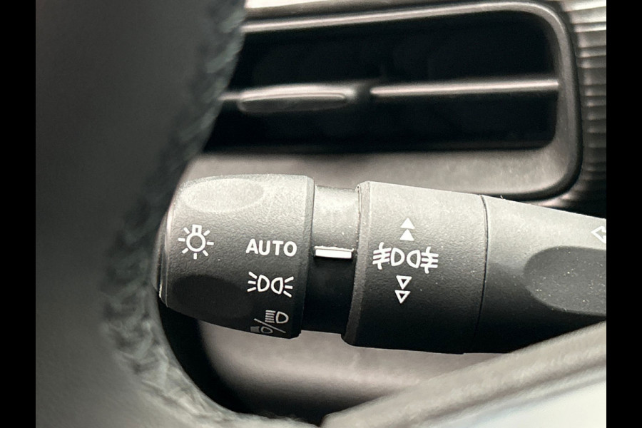 Jeep Avenger Altitude 54 kWh | SOH 95% | Adapt.Cruise/Control | Apple/Carplay | Origineel NL |