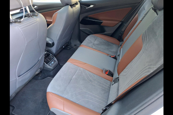 Volkswagen ID.4 Max 77 kWh | SOH: 87,6%   | Panorama | 21"LM | 360Cam | Trekhaak Elektr |