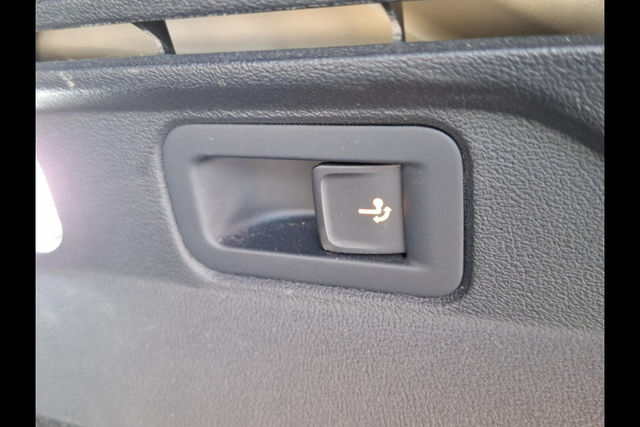 Volkswagen ID.4 Max 77 kWh | SOH: 87,6%   | Panorama | 21"LM | 360Cam | Trekhaak Elektr |