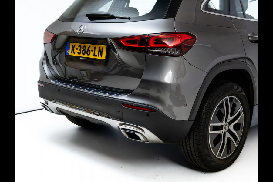 Mercedes-Benz GLA 200 Business Solution Luxury | Nieuw Model | Led-high performance | Stoelverwarming | Cruise Navigatie , Carplay/Android auto, Winterwielenset