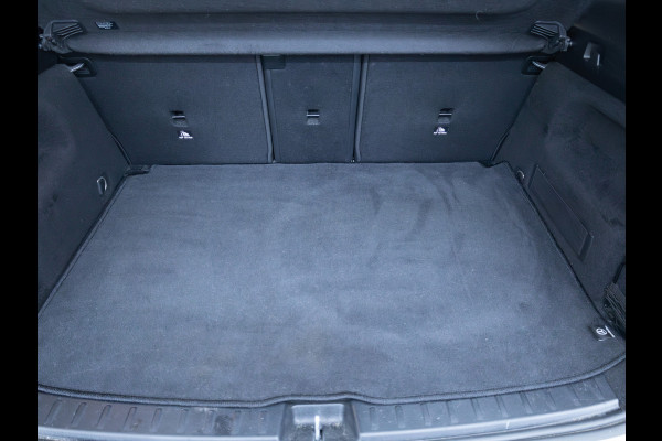 Mercedes-Benz GLA 200 Business Solution Luxury | Nieuw Model | Led-high performance | Stoelverwarming | Cruise Navigatie , Carplay/Android auto, Winterwielenset