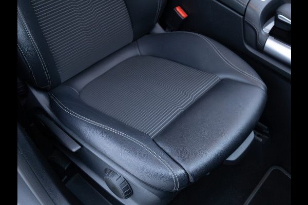 Mercedes-Benz GLA 200 Business Solution Luxury | Nieuw Model | Led-high performance | Stoelverwarming | Cruise Navigatie , Carplay/Android auto, Winterwielenset