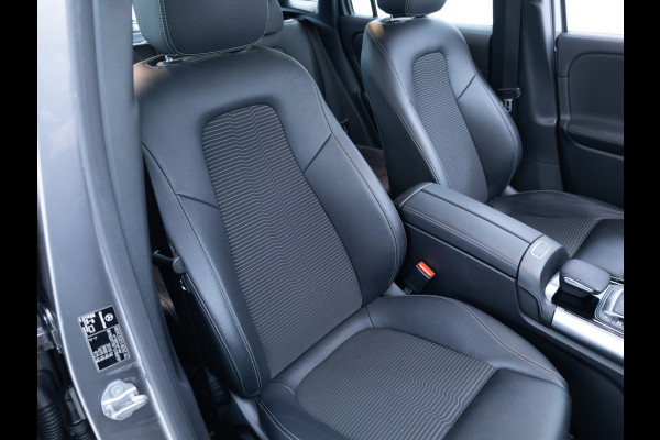 Mercedes-Benz GLA 200 Business Solution Luxury | Nieuw Model | Led-high performance | Stoelverwarming | Cruise Navigatie , Carplay/Android auto, Winterwielenset
