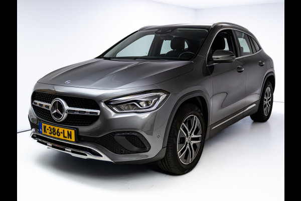 Mercedes-Benz GLA 200 Business Solution Luxury | Nieuw Model | Led-high performance | Stoelverwarming | Cruise Navigatie , Carplay/Android auto, Winterwielenset