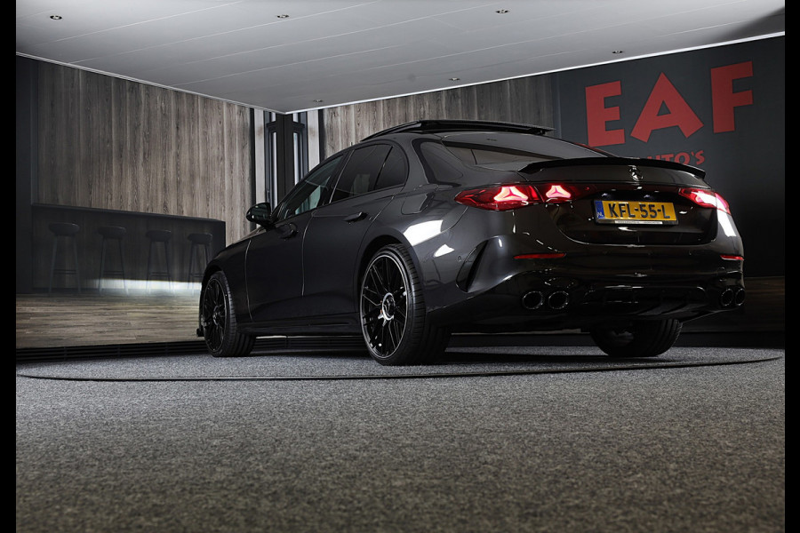 Mercedes-Benz E-Klasse 300 e AMG 53 Look / HYPERSCREEN / Acc / Memory / Elek Stoelen / 360 Camera / Dode Hoek / Open Pano / 21 Inc