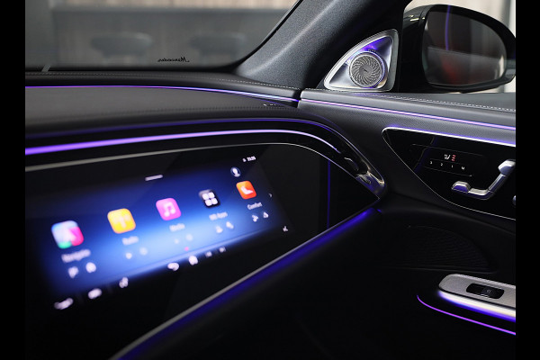 Mercedes-Benz E-Klasse 300 e AMG 53 Look / HYPERSCREEN / Acc / Memory / Elek Stoelen / 360 Camera / Dode Hoek / Open Pano / 21 Inc