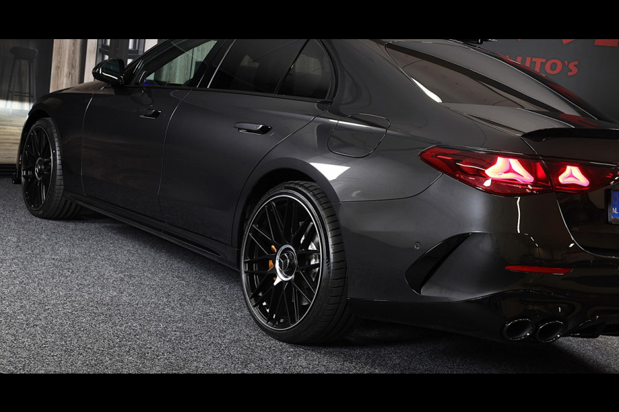 Mercedes-Benz E-Klasse 300 e AMG 53 Look / HYPERSCREEN / Acc / Memory / Elek Stoelen / 360 Camera / Dode Hoek / Open Pano / 21 Inc